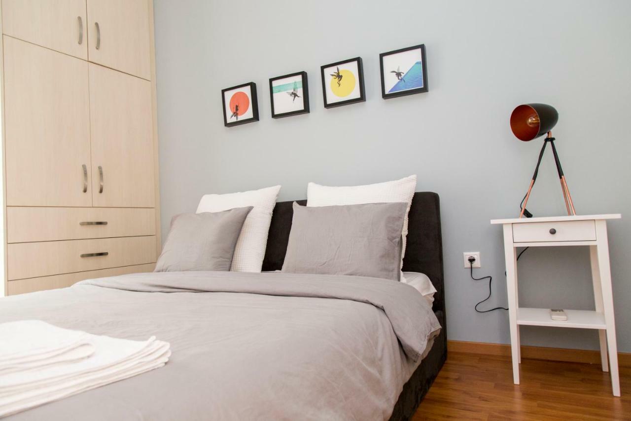 Apartamento Gazi Discrit Next To Subway Atenas Exterior foto